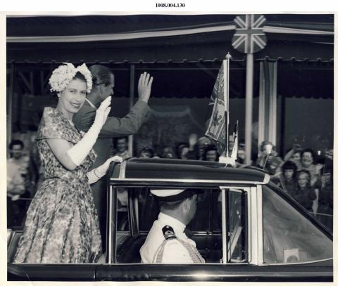 Queen Elizabeth II in Iroquois