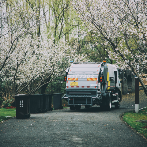 Garbage truck photo